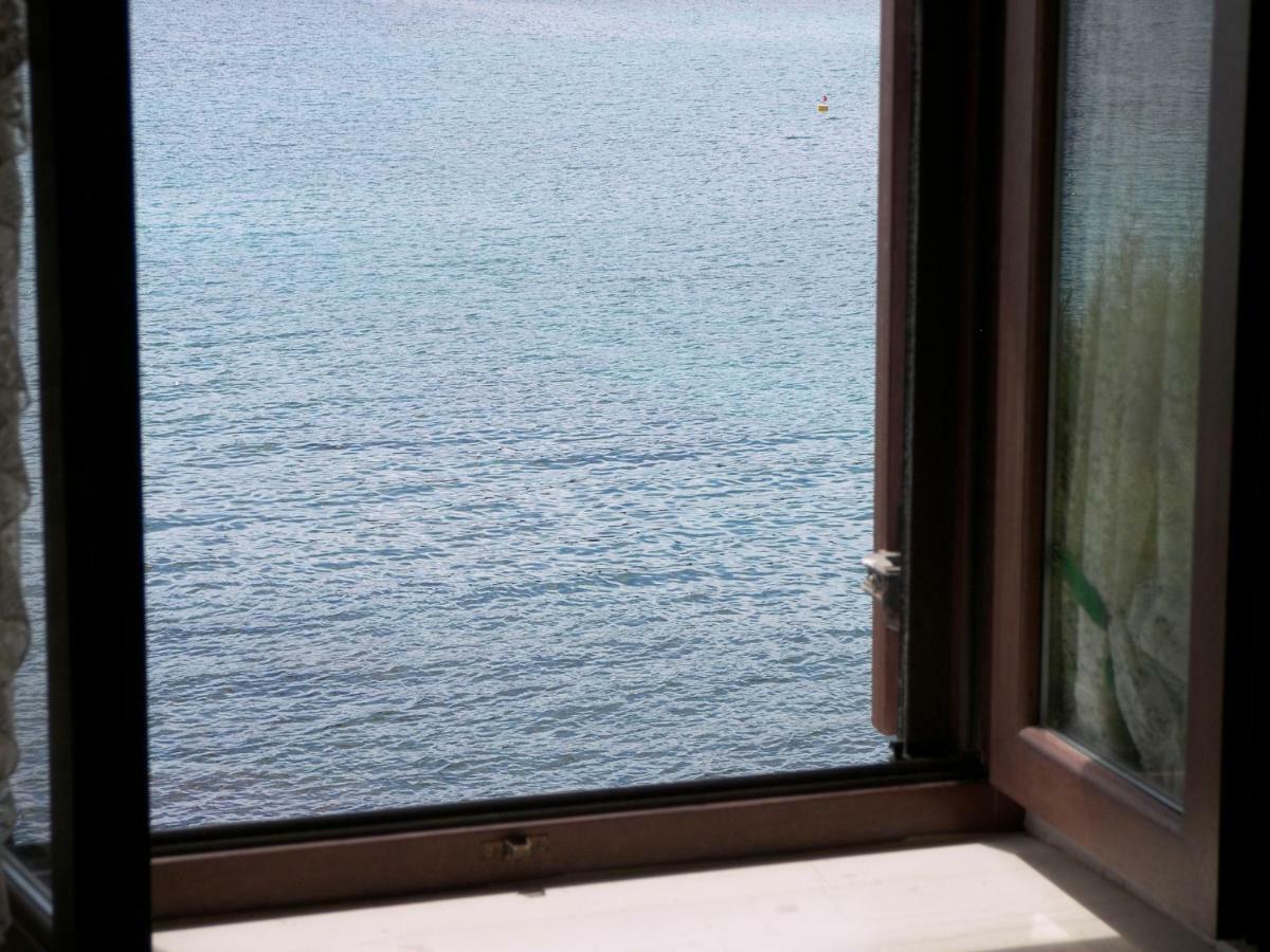 Hiona Cottage 古卡斯特隆 外观 照片